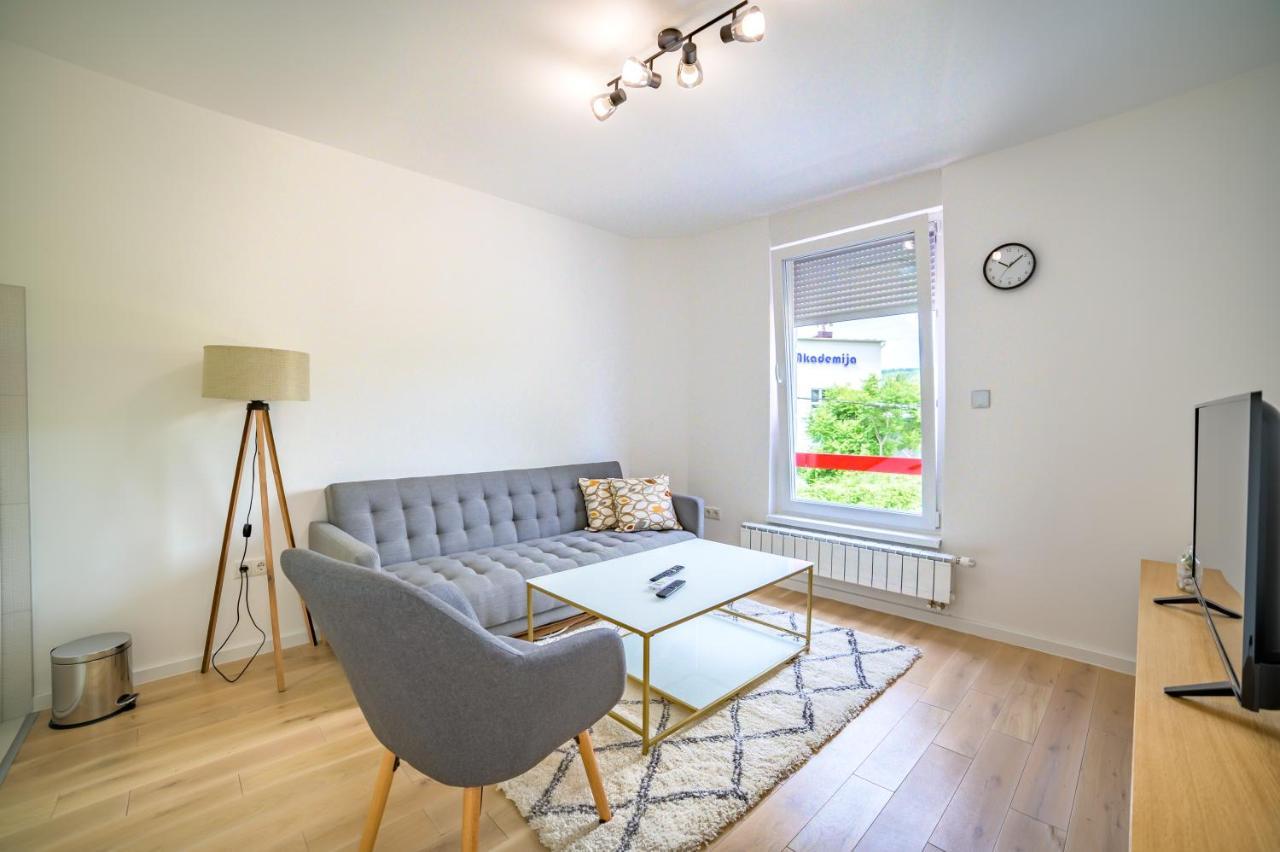 Sun Square Apartments Tuzla Extérieur photo